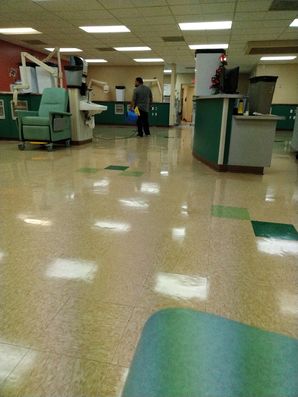 Commercial Cleaning in Santee, CA. (2)